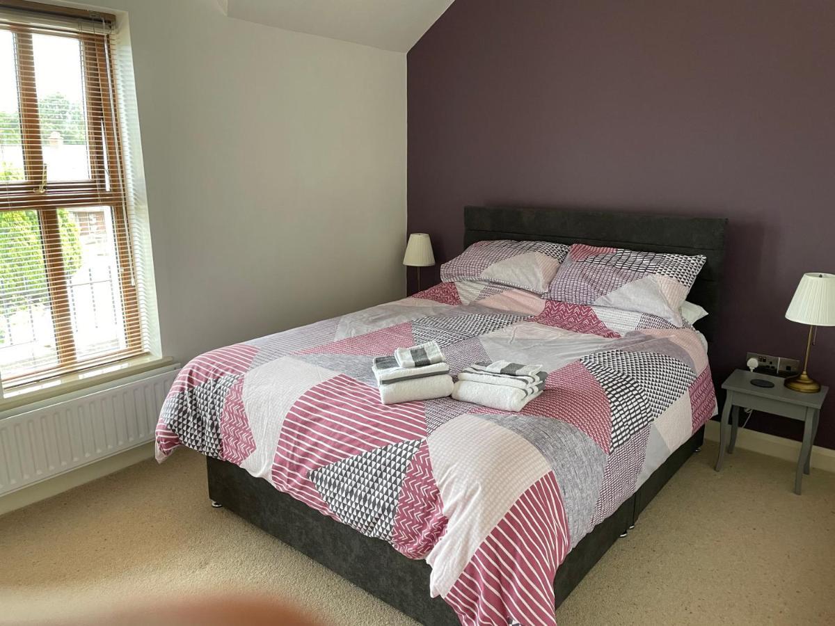 Orchard Oasis, Luxury Penthouse Getaway Leilighet Coleraine Eksteriør bilde